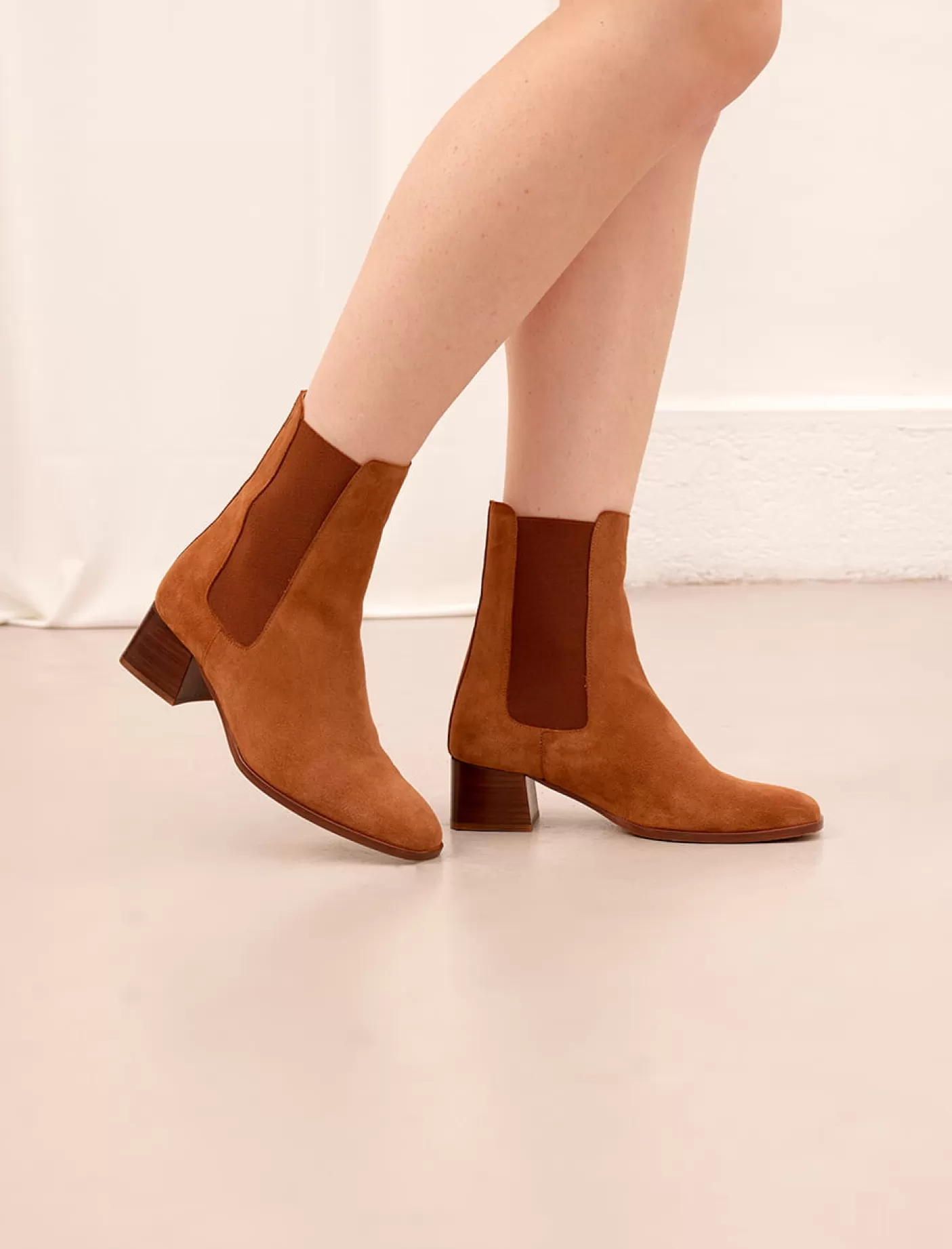 Women Pied de Biche Flat Ankle Boots<Annabelle