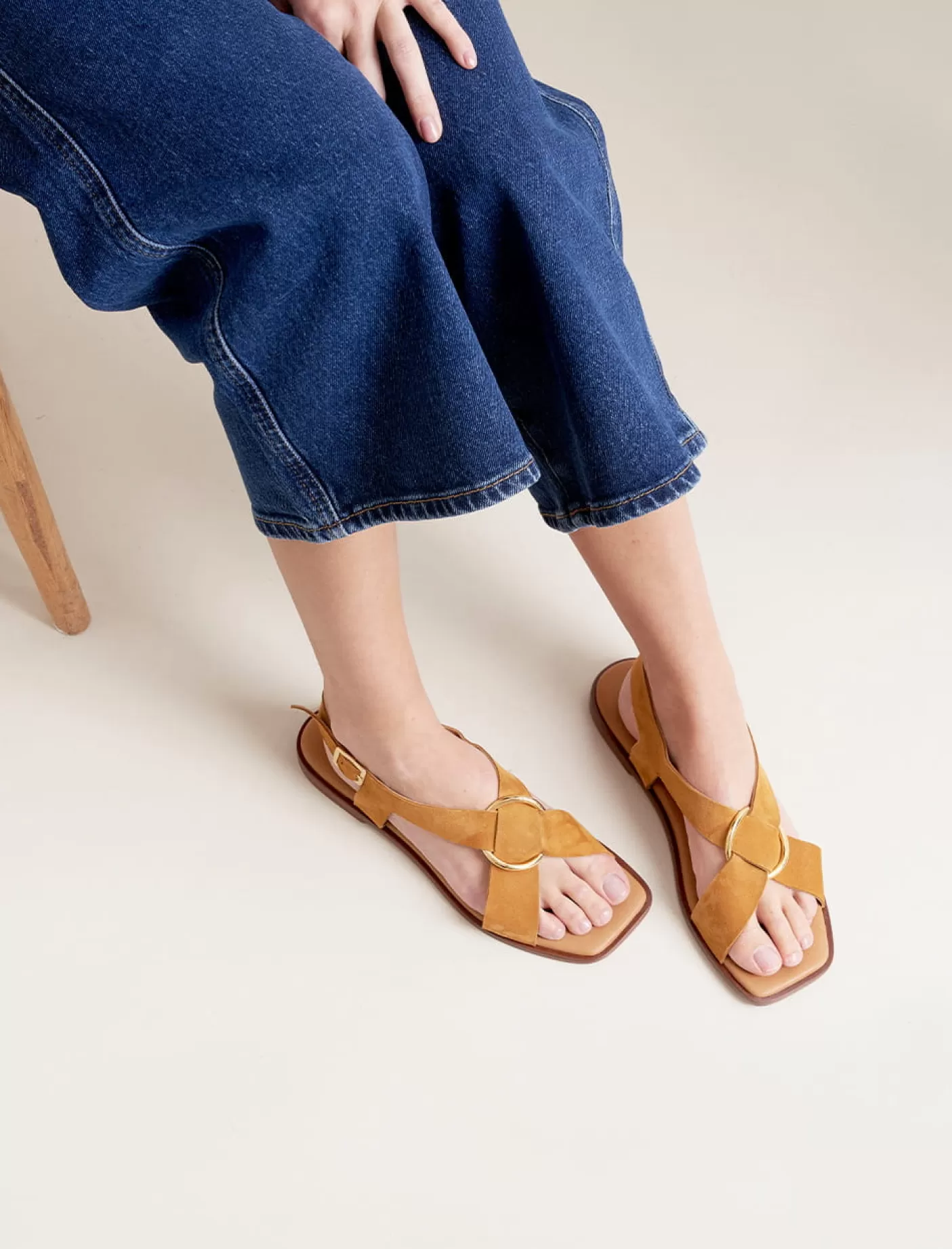 Women Pied de Biche Flat Sandals<Constance