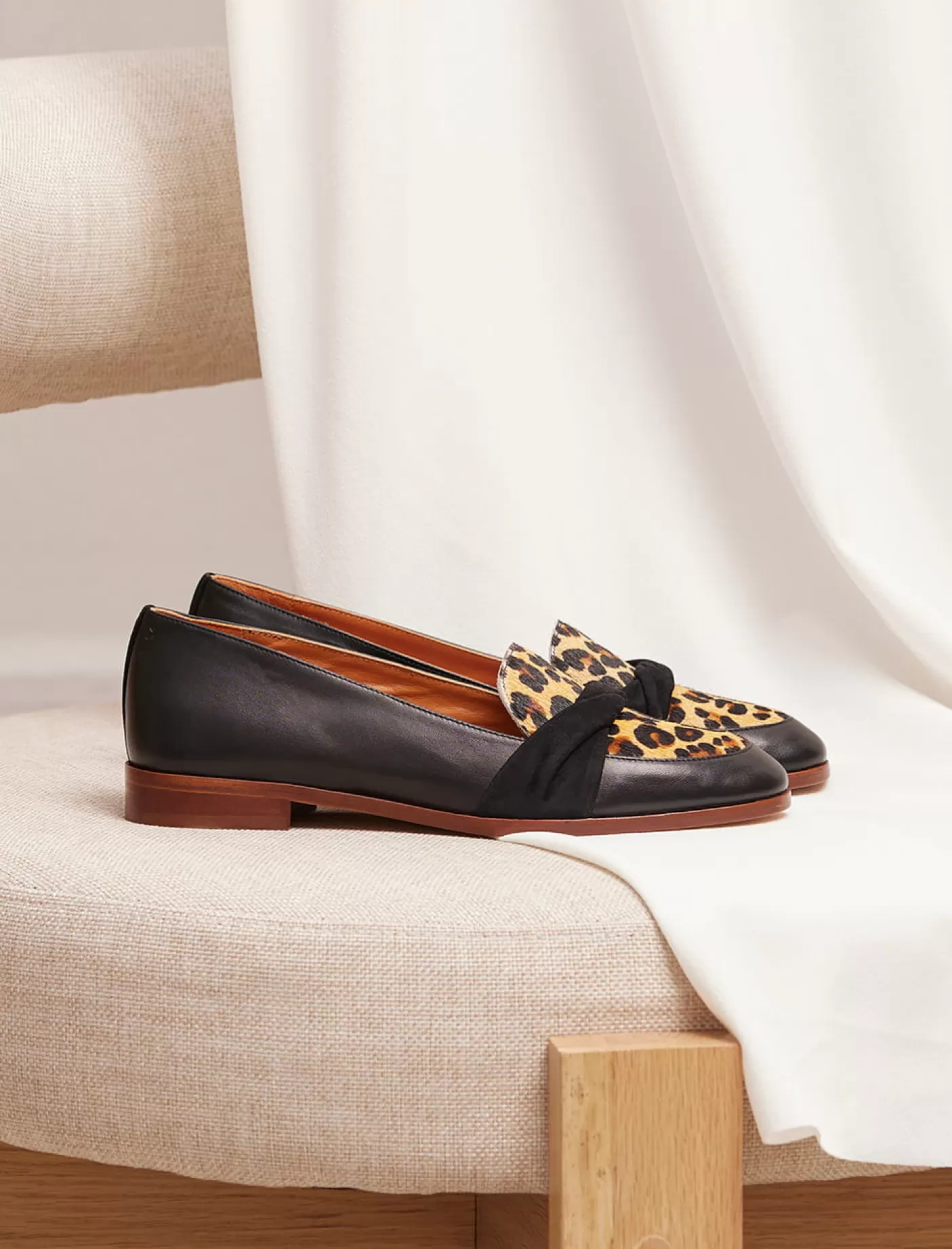 Women Pied de Biche Loafers And Derbies<Lilly